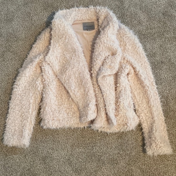 SUPER SOFT fuzzy jacket - Picture 1 of 5
